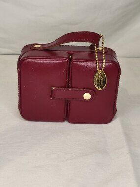 Vintage Wolf Designs Genuine Leather Burgundy travel jewelry case